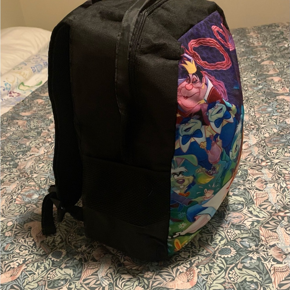 Alice in Wonderland Backpack - Picture 4 of 11